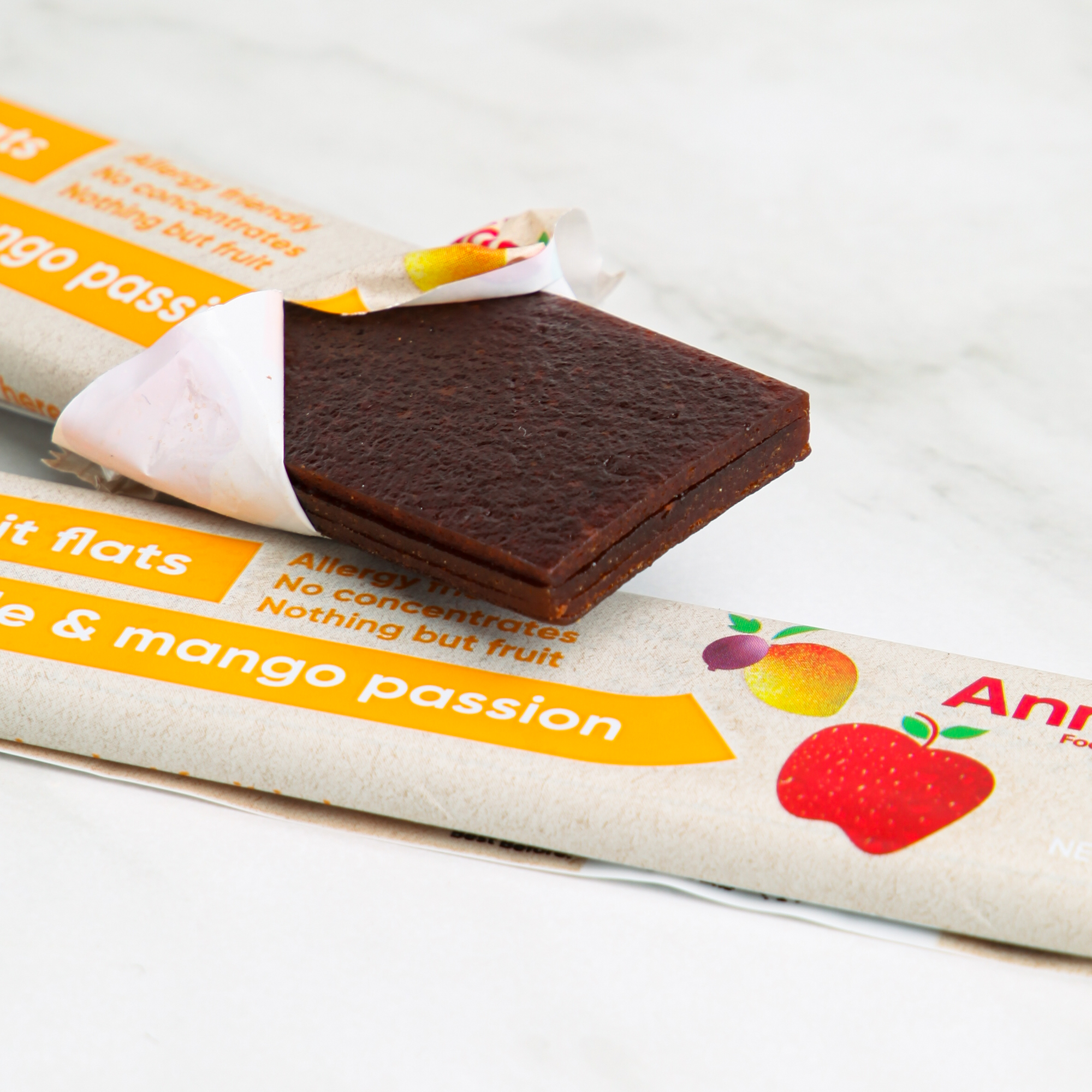 Apple & Mango Passion 100% Fruit Flats 30g (30 pack box) - Annies